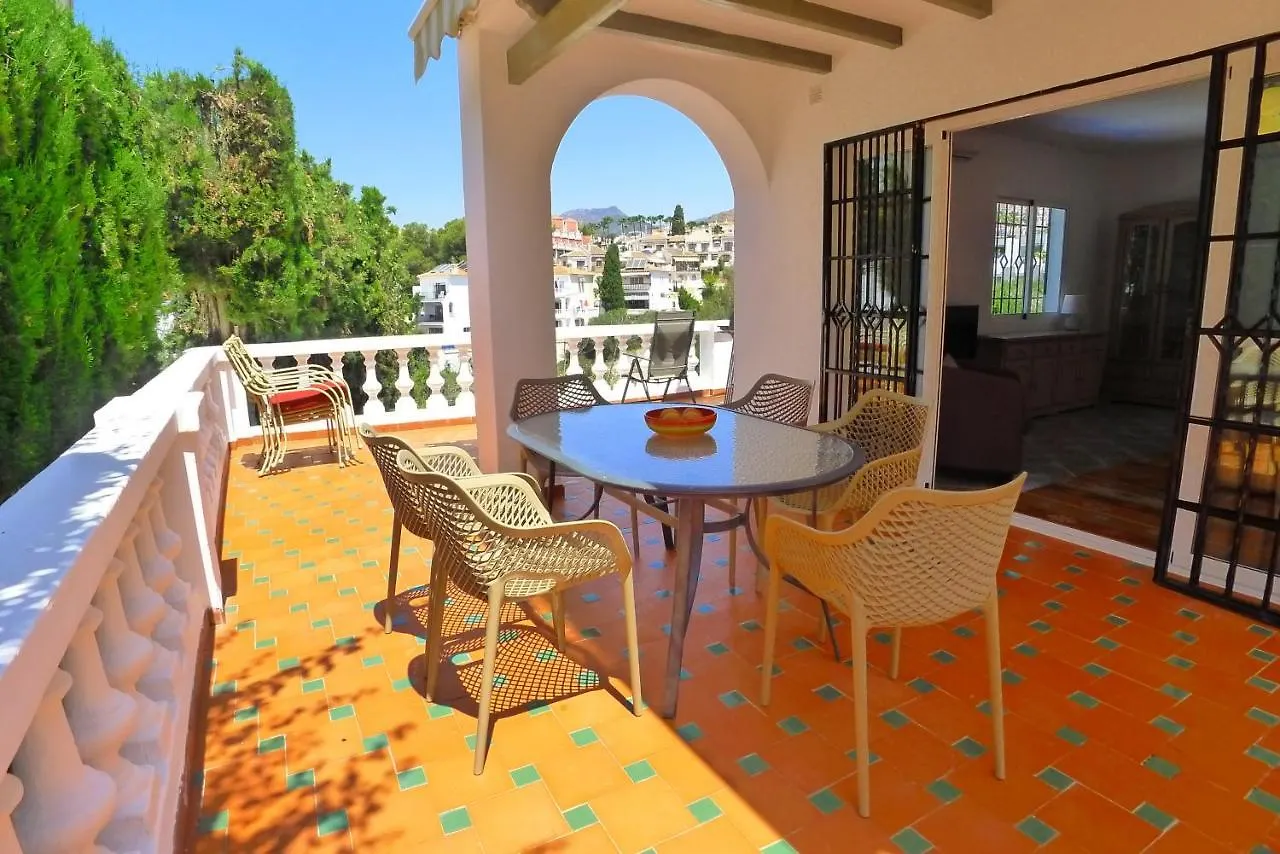 Villa Golondrinas - Private Villa To Sleep 6 Nerja